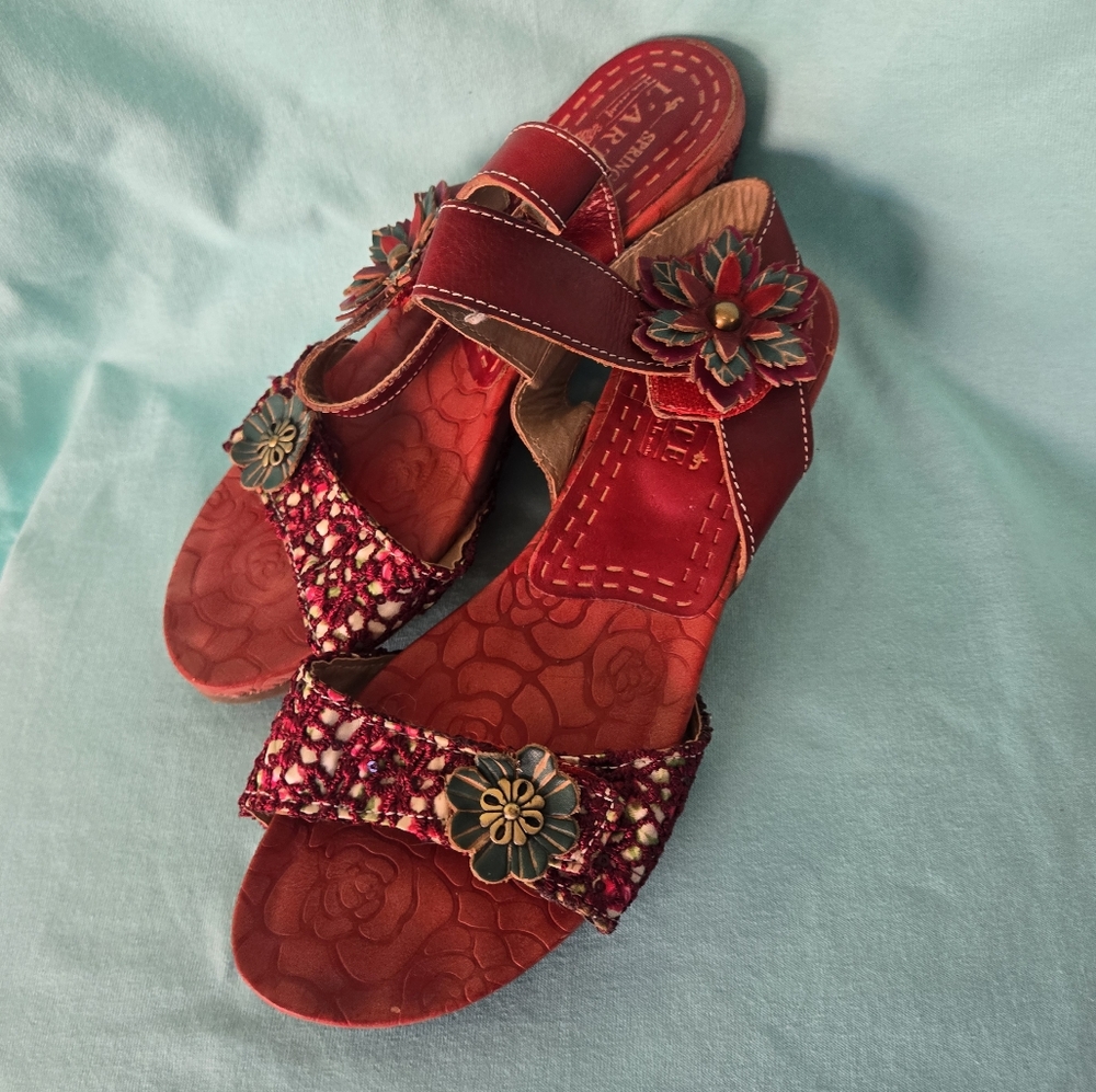 L’Aritste Laisis floral women’s red heels size EU 38